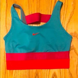 Nike Pro Sports Bra / Crop Top